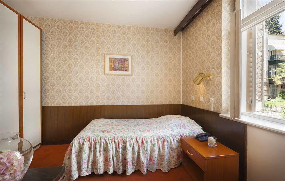 Hotel Lungomare Opatija - Liburnia Dış mekan fotoğraf